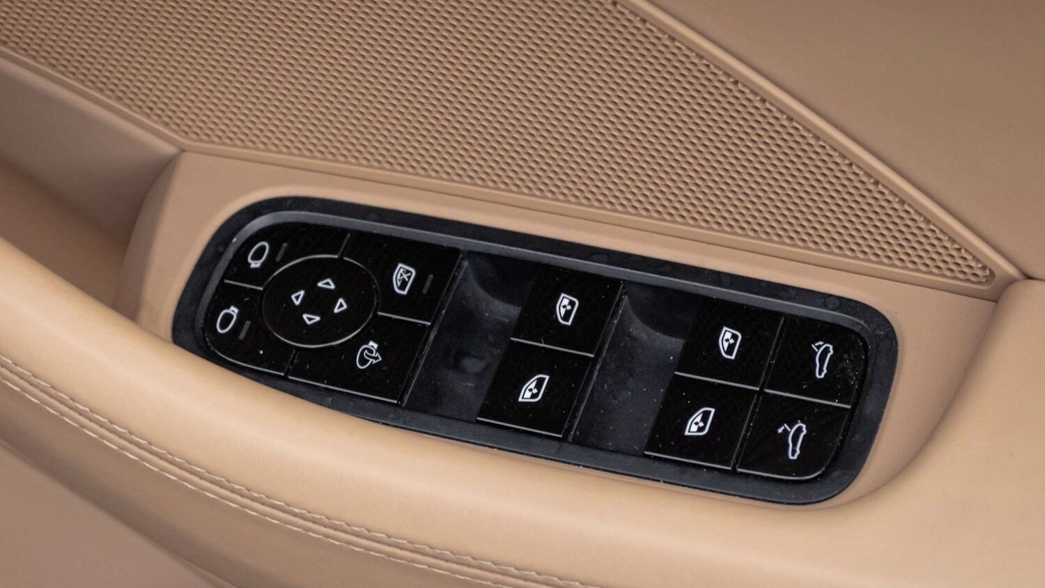 Used Porsche Panamera 2019 for sale - 76929046: Photo 30