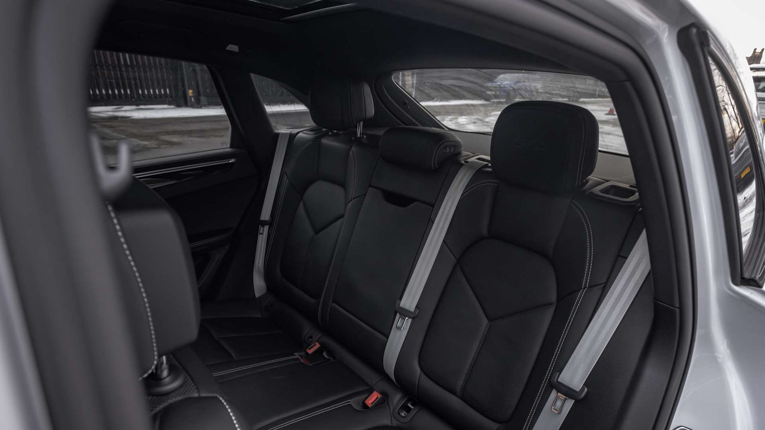 Used Porsche Macan 2021 for sale - 77158556: Photo 14