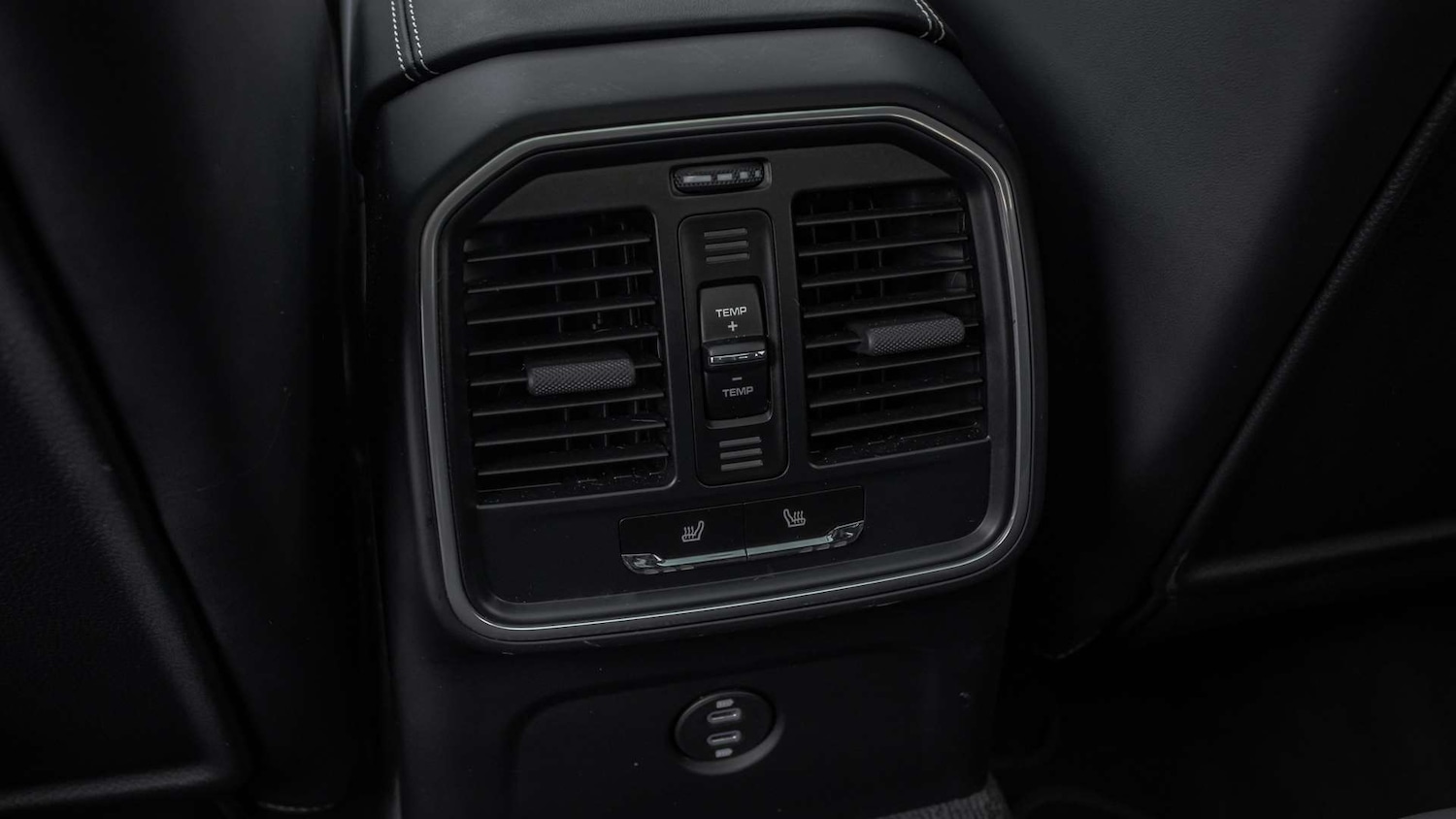 Used Porsche Macan 2021 for sale - 77158556: Photo 17