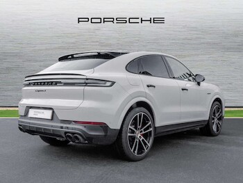 Used Porsche Cayenne 2025 for sale - 77553233: Photo