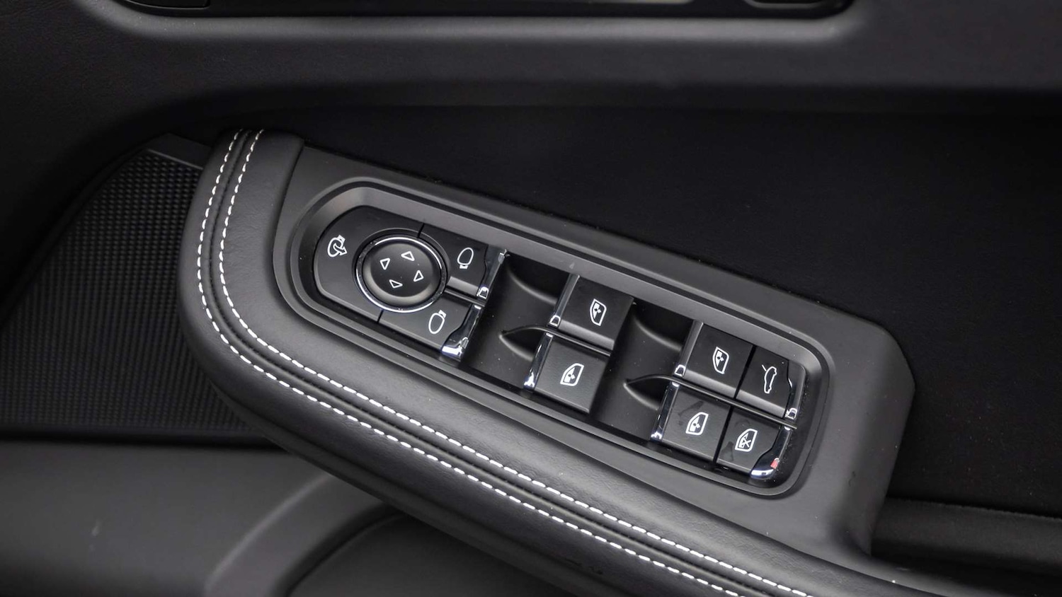 Used Porsche Macan for sale - 76662006: Photo 31