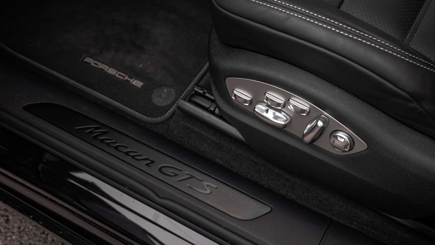 Used Porsche Macan for sale - 76662006: Photo 33