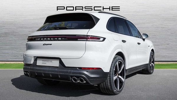 Used Porsche Cayenne 2025 for sale - 75218802: Photo 3