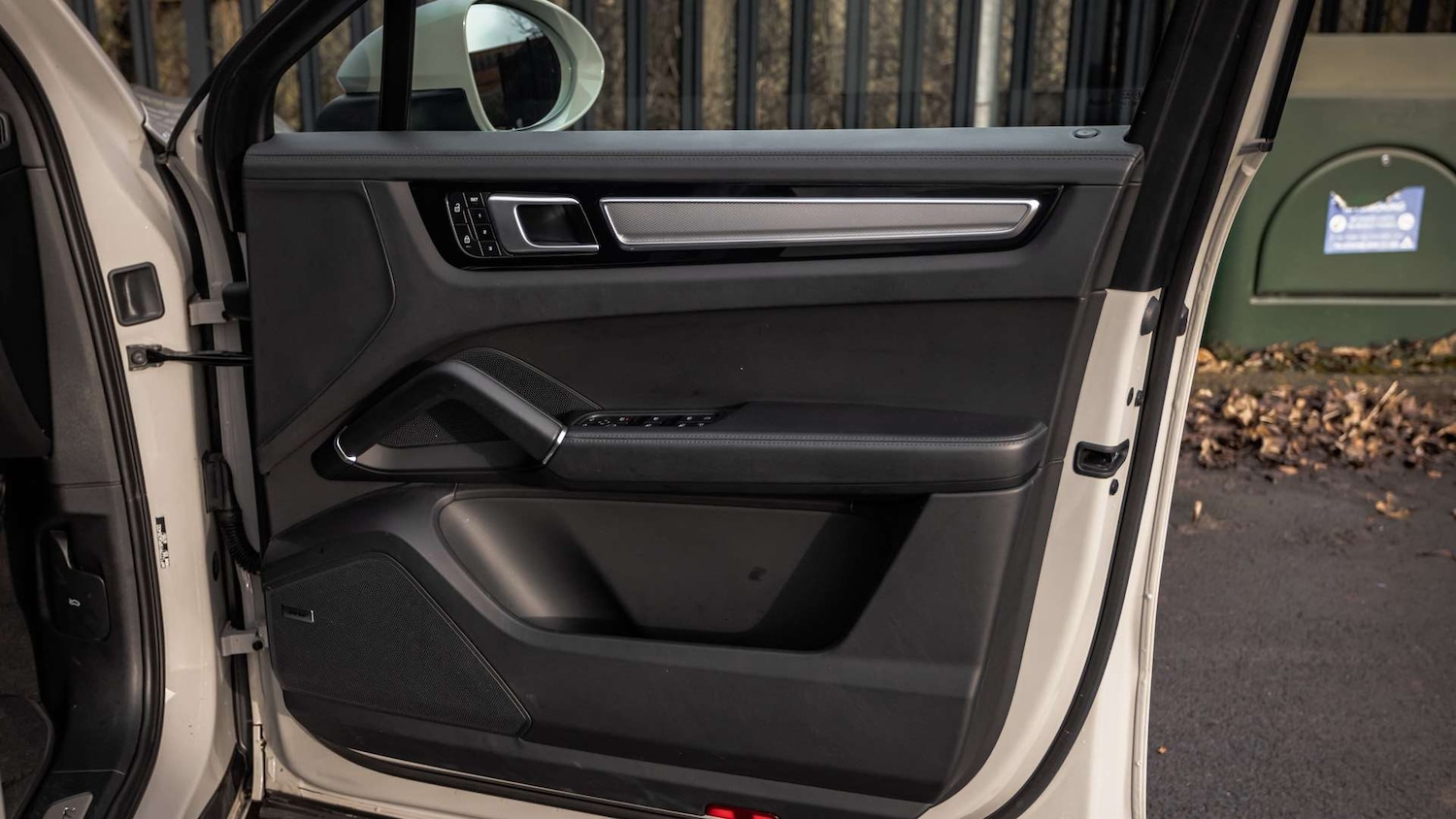 Used Porsche Cayenne for sale - 77206476: Photo 29