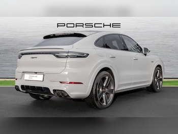 Used Porsche Cayenne 2023 for sale - 77206476: Photo