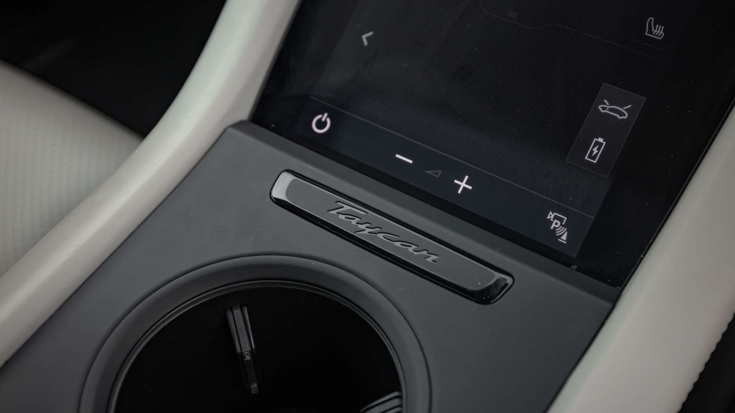 Used Porsche Taycan 2021 for sale - 77068598: Photo 19