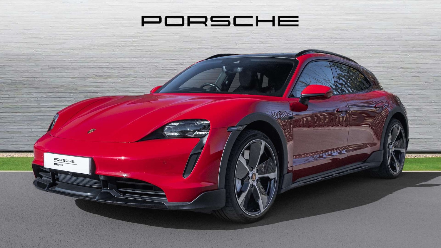 Used Porsche Taycan 2021 for sale - 77972756: Photo 2