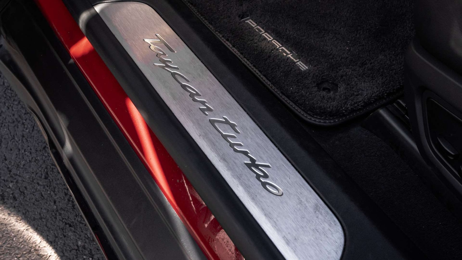 Used Porsche Taycan 2021 for sale - 77972756: Photo 30