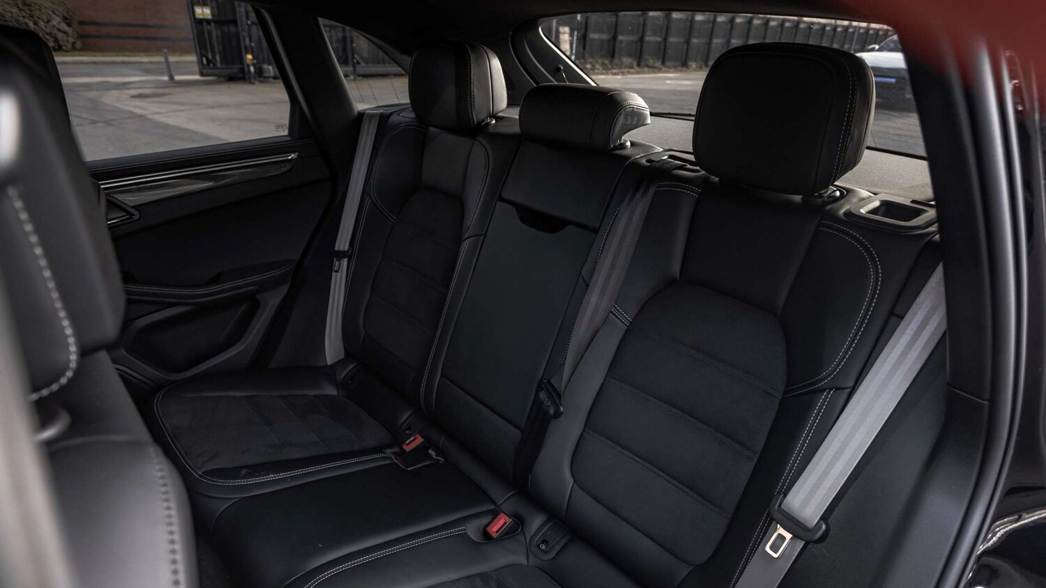 Used Porsche Macan 2023 for sale - 77500287: Photo 15