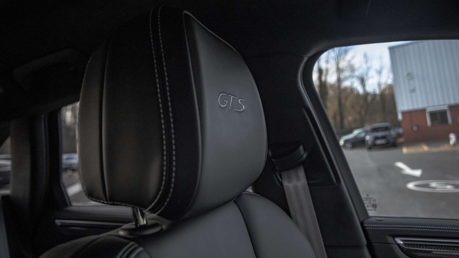 Used Porsche Macan 2023 for sale - 77500287: Photo 17