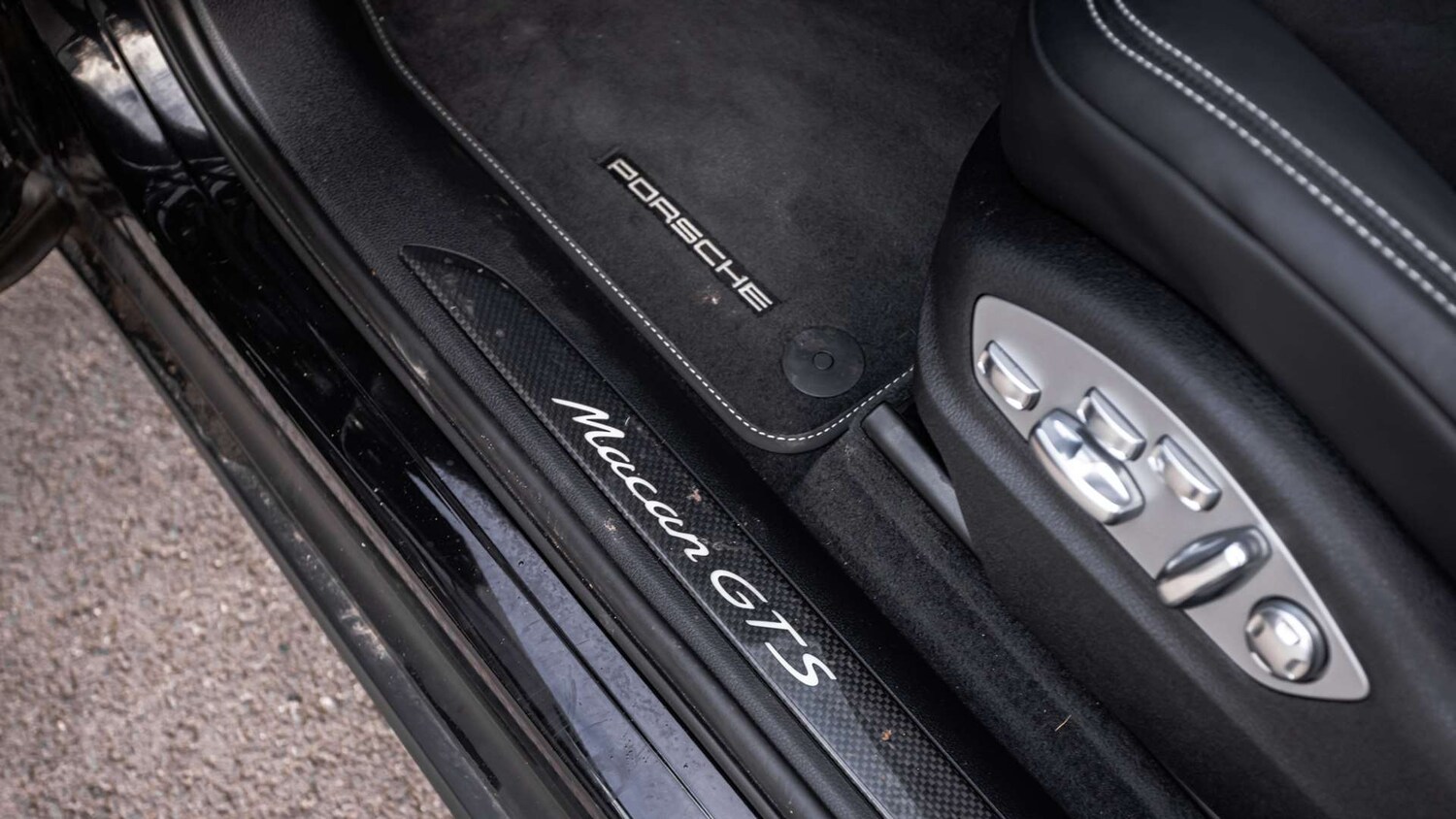 Used Porsche Macan 2023 for sale - 77500287: Photo 25