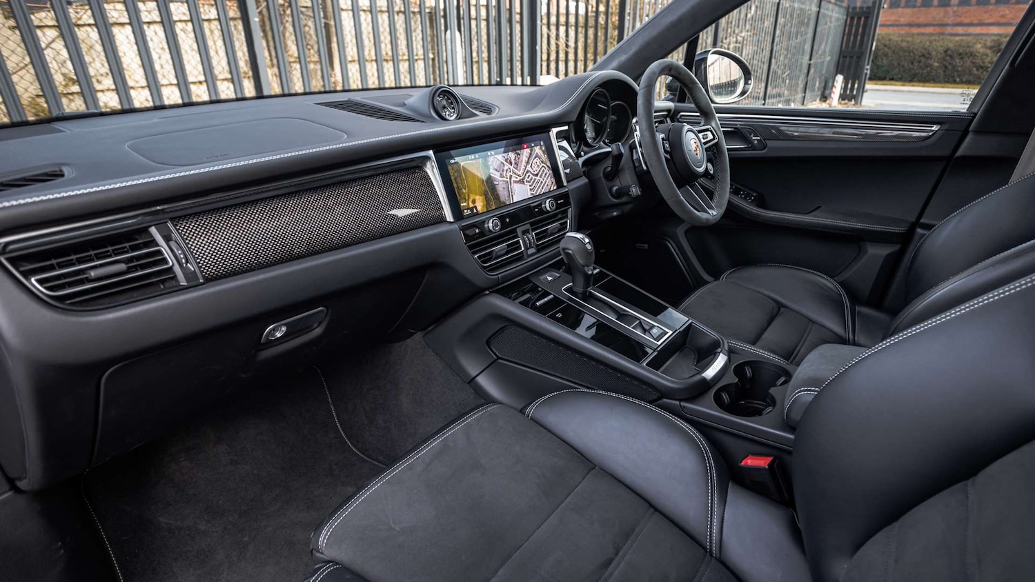 Used Porsche Macan 2023 for sale - 77500287: Photo 5