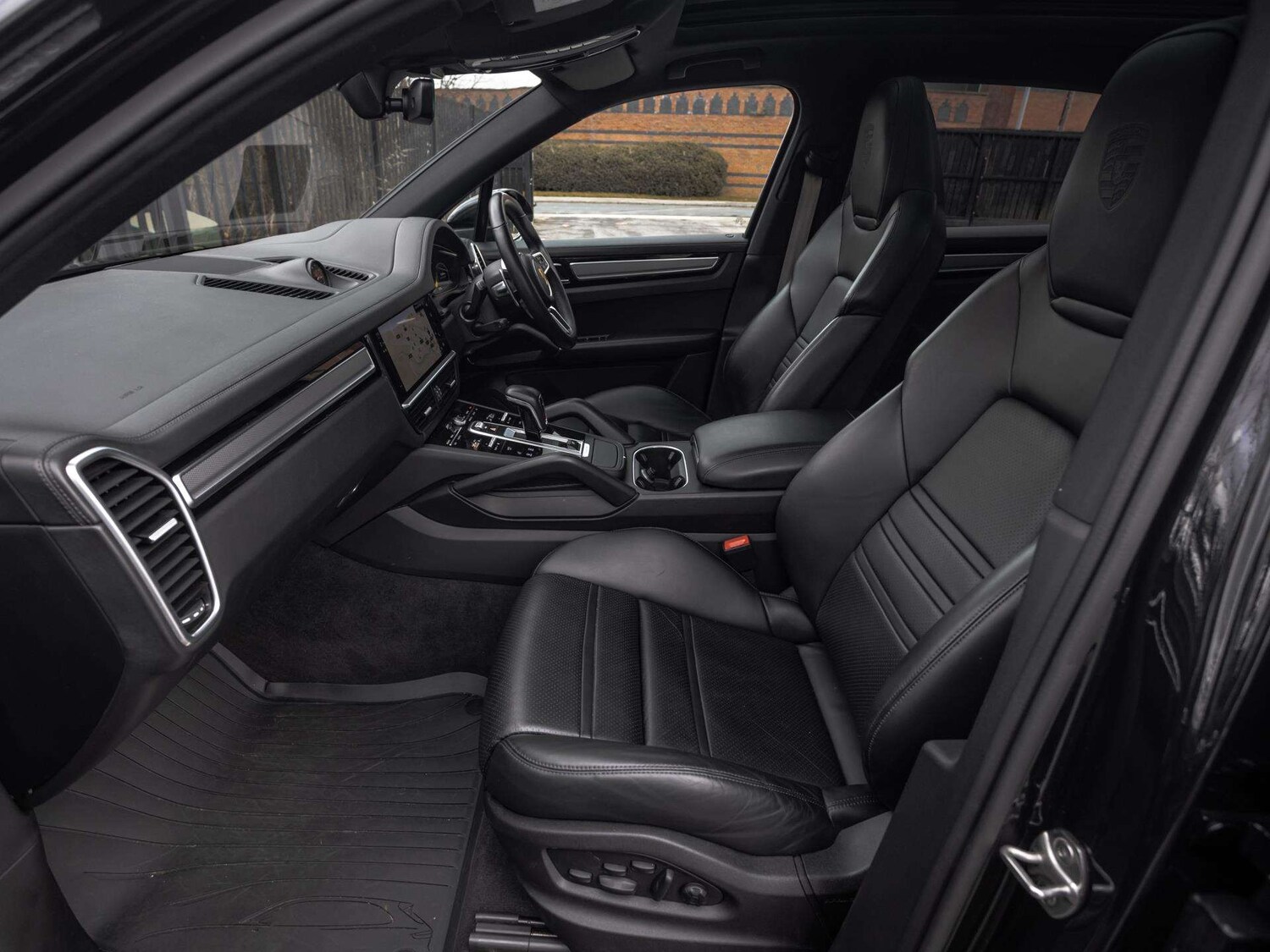 Used Porsche Cayenne 2022 for sale - 77686590: Photo 16