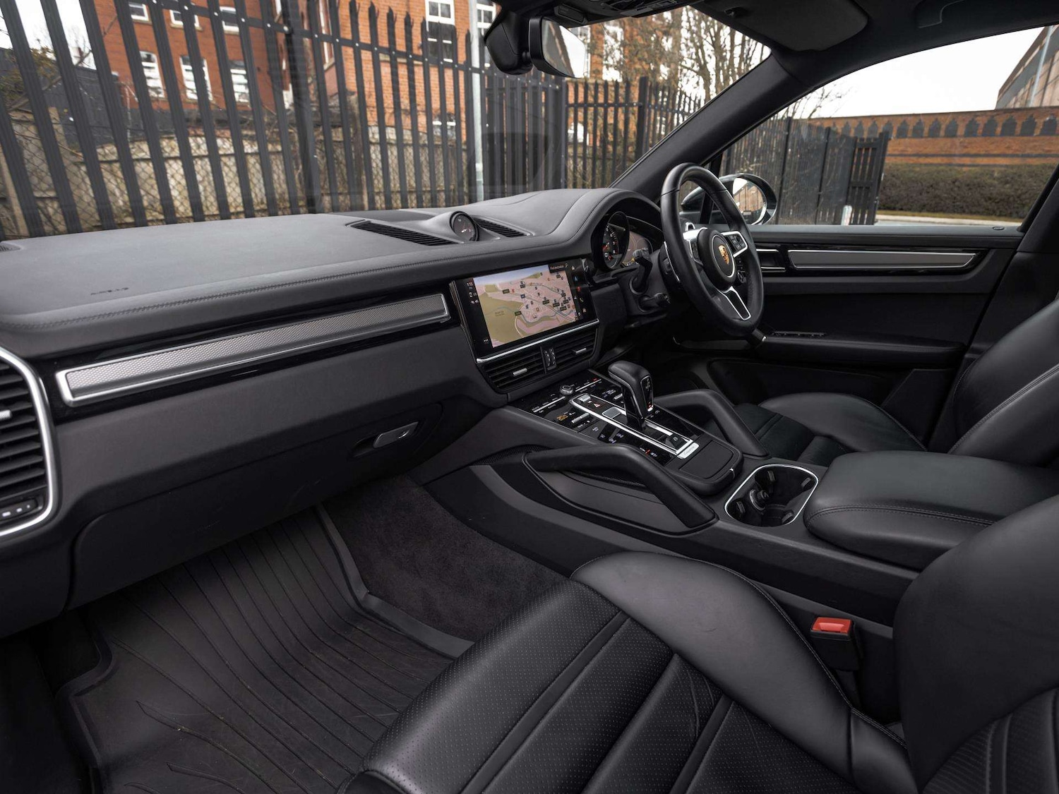 Used Porsche Cayenne 2022 for sale - 77686590: Photo 5