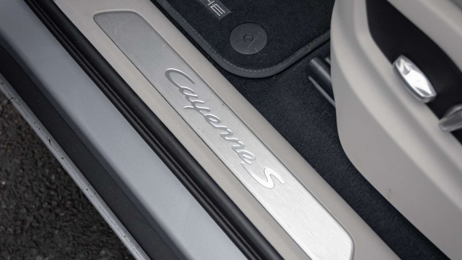 Used Porsche Cayenne 2021 for sale - 77429109: Photo 31