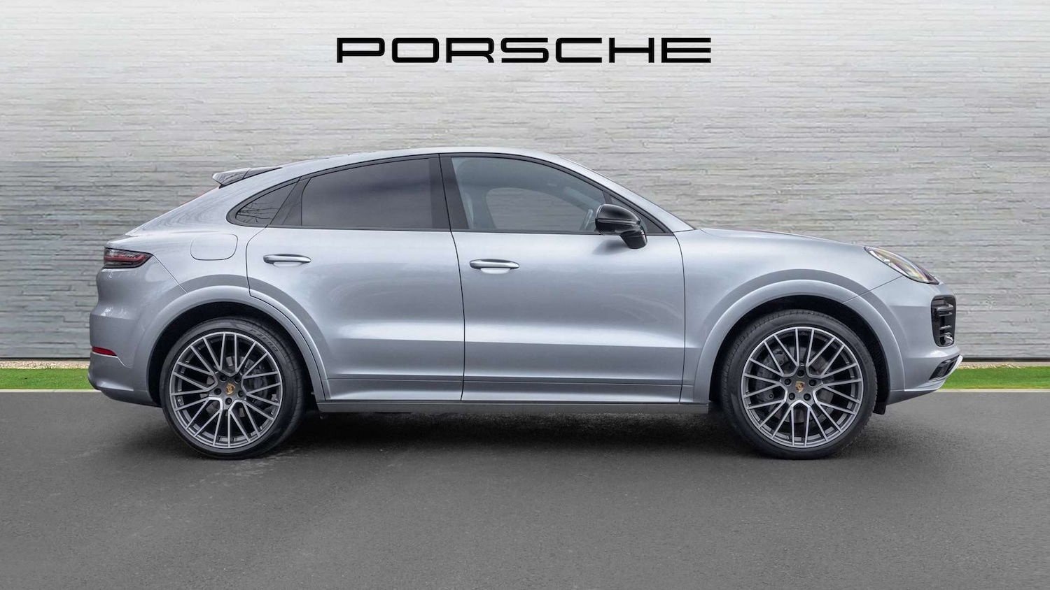 Used Porsche Cayenne 2021 for sale - 77429109: Photo 4