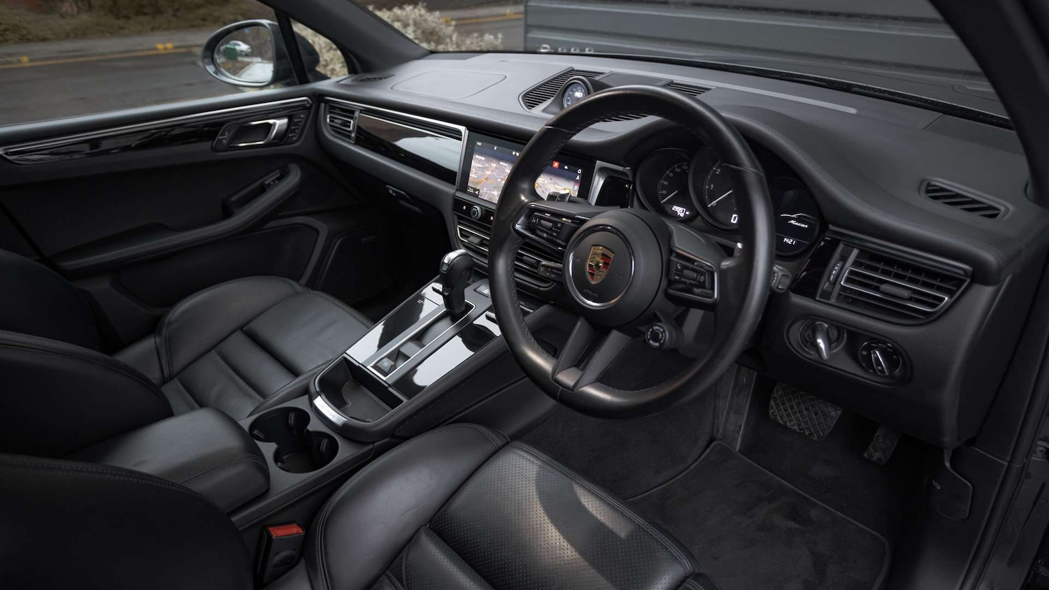 Used Porsche Macan 2021 for sale - 76804834: Photo 12