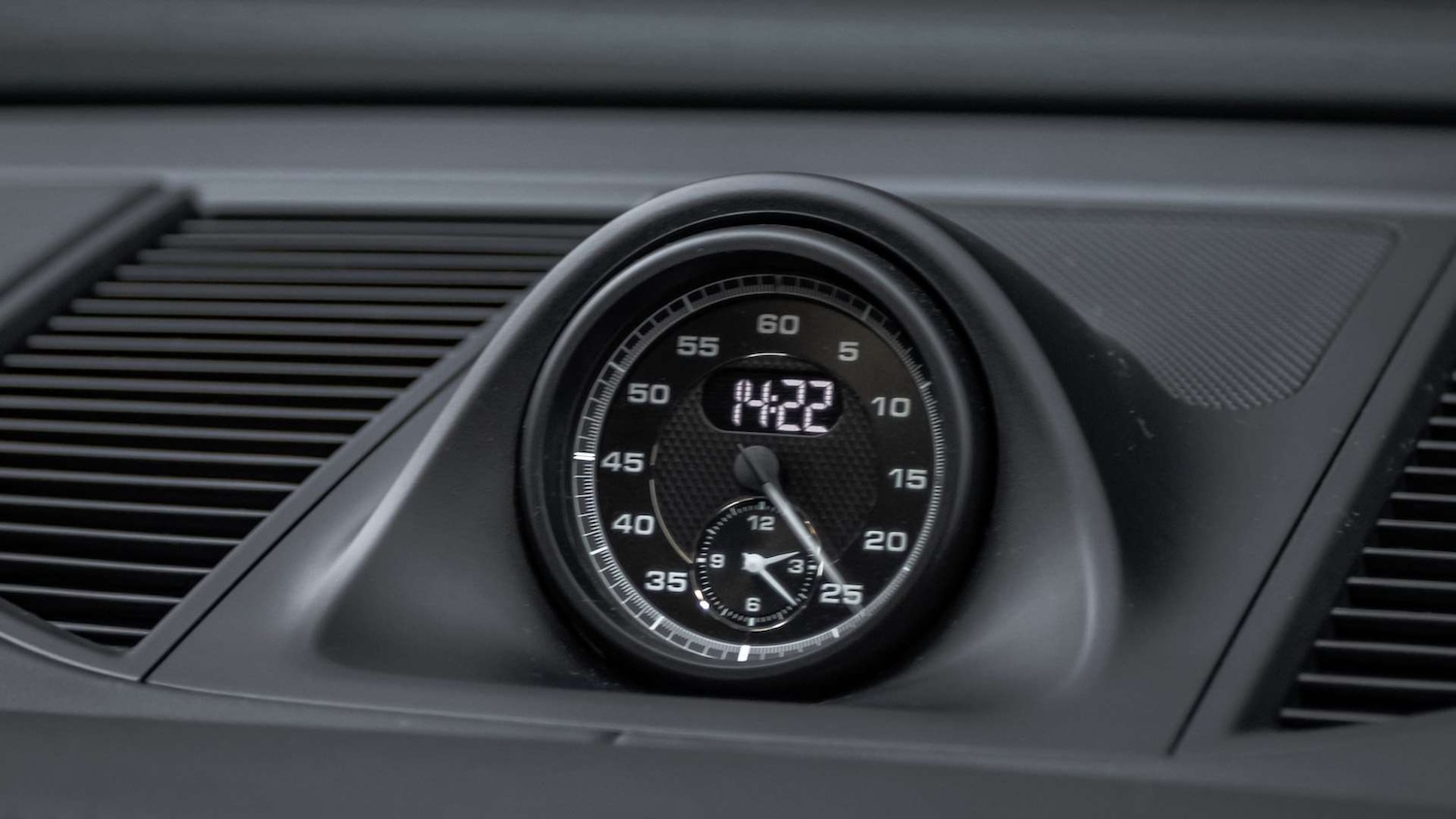 Used Porsche Macan 2021 for sale - 76804834: Photo 20