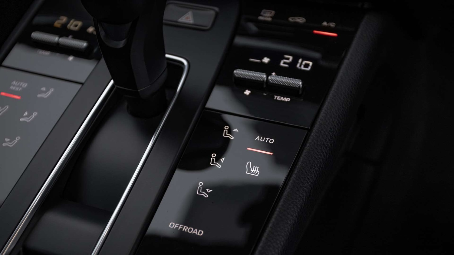 Used Porsche Macan 2021 for sale - 76804834: Photo 26