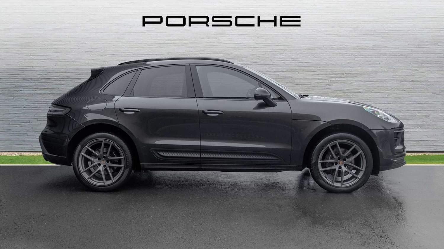 Used Porsche Macan 2021 for sale - 76804834: Photo 7