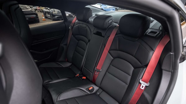 Used Porsche Taycan 2022 for sale - 76242401: Photo 14