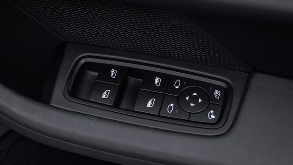 Used Porsche Taycan 2022 for sale - 76242401: Photo 22