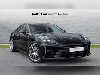 Used Porsche Panamera 2024 for sale - 76488110: Photo