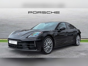 Used Porsche Panamera 2024 for sale - 76488110: Photo