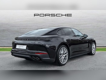 Used Porsche Panamera 2024 for sale - 76488110: Photo