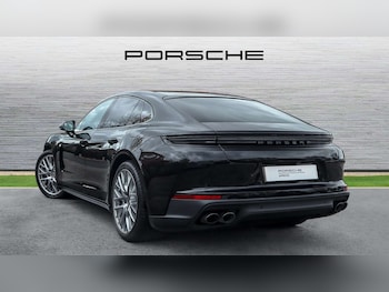 Used Porsche Panamera 2024 for sale - 76488110: Photo