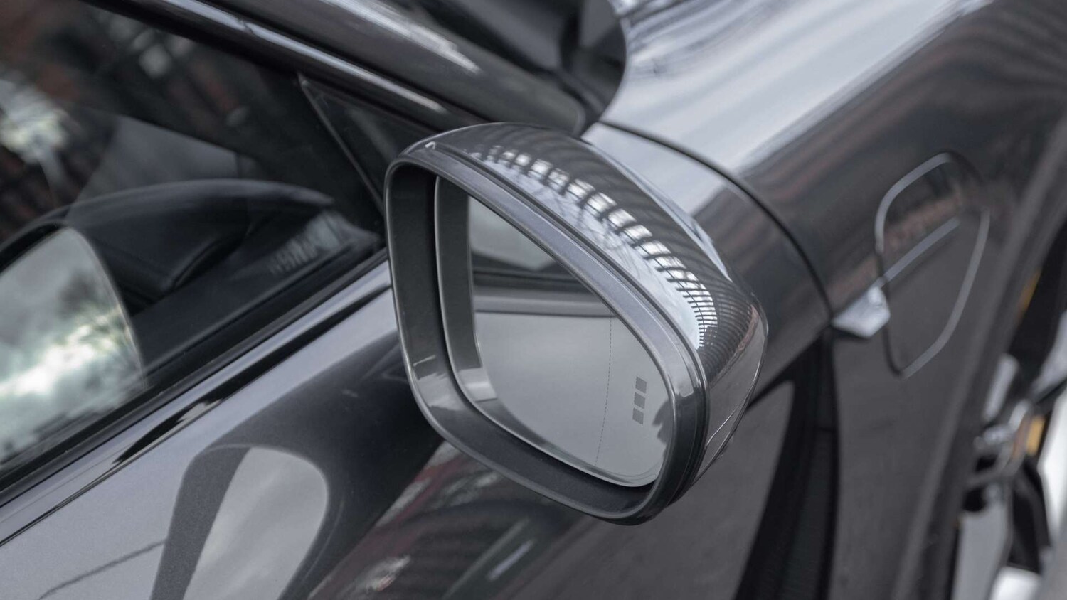 Used Porsche Taycan 2022 for sale - 77219728: Photo 22