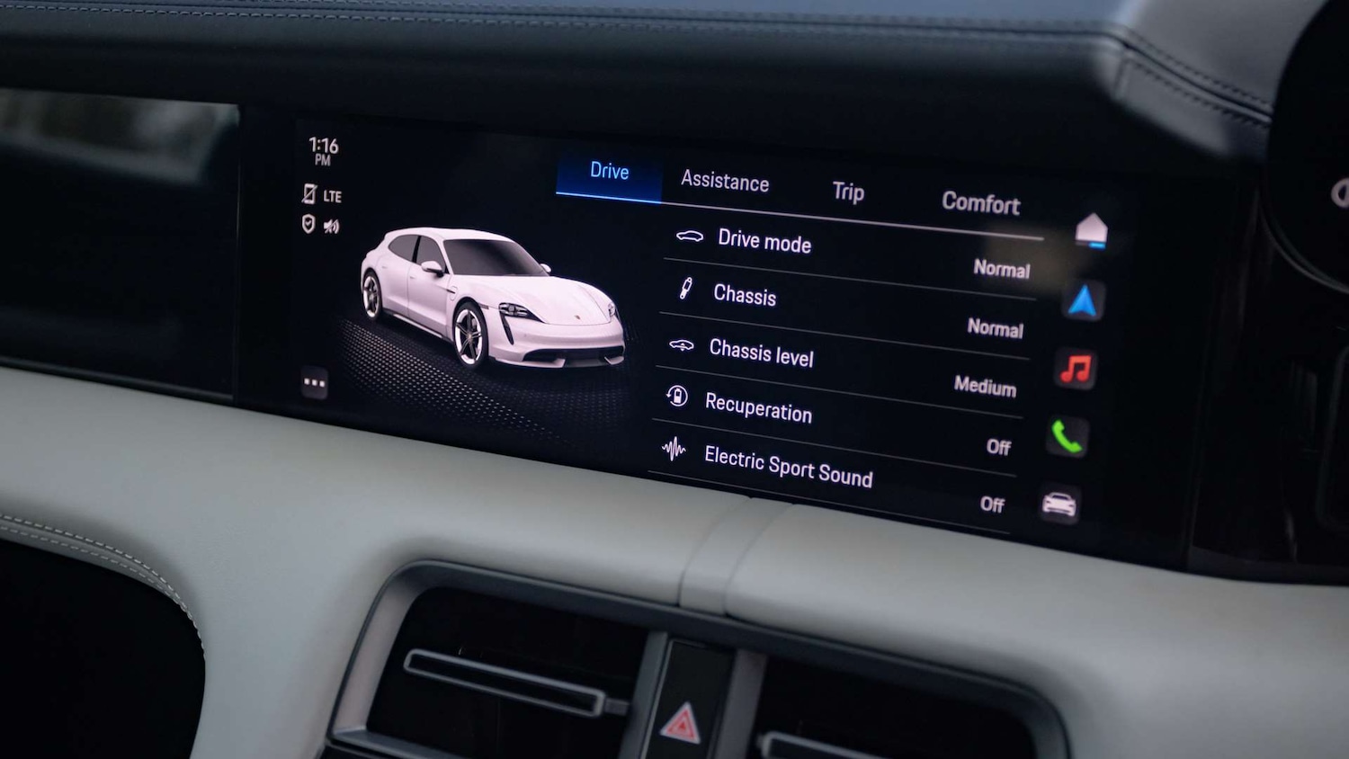 Used Porsche Taycan 2022 for sale - 77219728: Photo 25