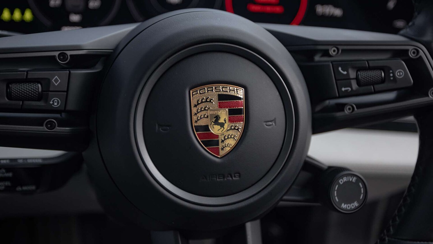 Used Porsche Taycan 2022 for sale - 77219728: Photo 28