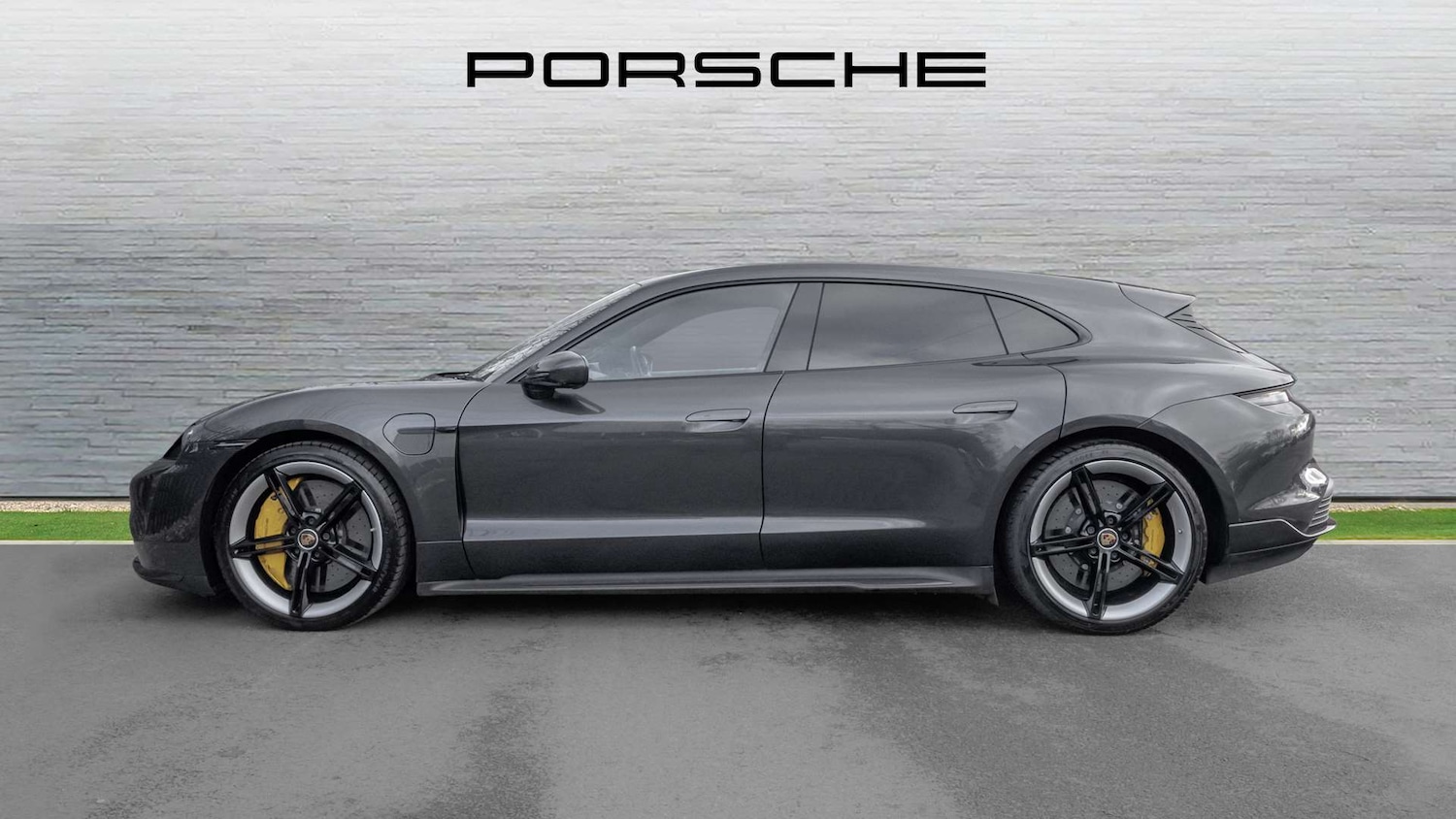 Used Porsche Taycan 2022 for sale - 77219728: Photo 8