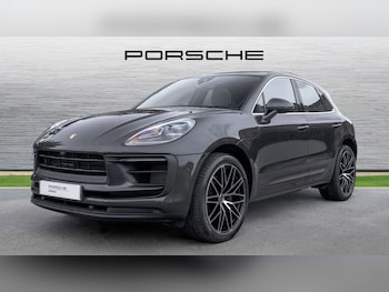 Used Porsche Macan 2024 for sale - 76169956: Photo 2