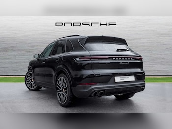 Used Porsche Cayenne 2024 for sale - 75496671: Photo