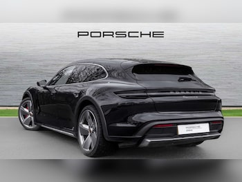 Used Porsche Taycan 2023 for sale - 78248099: Photo