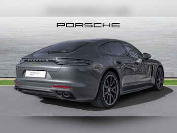 Used Porsche Panamera 2023 for sale - 77913715: Photo