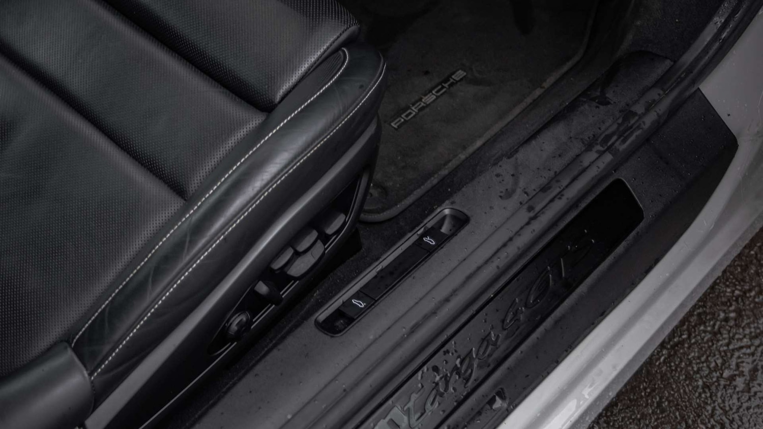 Used Porsche 911 2022 for sale - 76928929: Photo 33