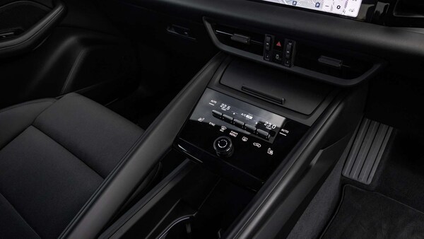 Used Porsche Macan 2024 for sale - 76205269: Photo 22