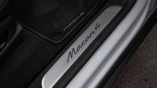 Used Porsche Macan 2024 for sale - 76205269: Photo 34