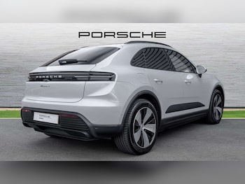 Used Porsche Macan 2024 for sale - 76205269: Photo 3