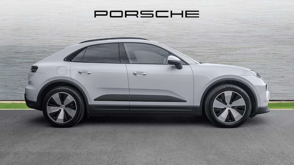 Used Porsche Macan 2024 for sale - 76205269: Photo 7