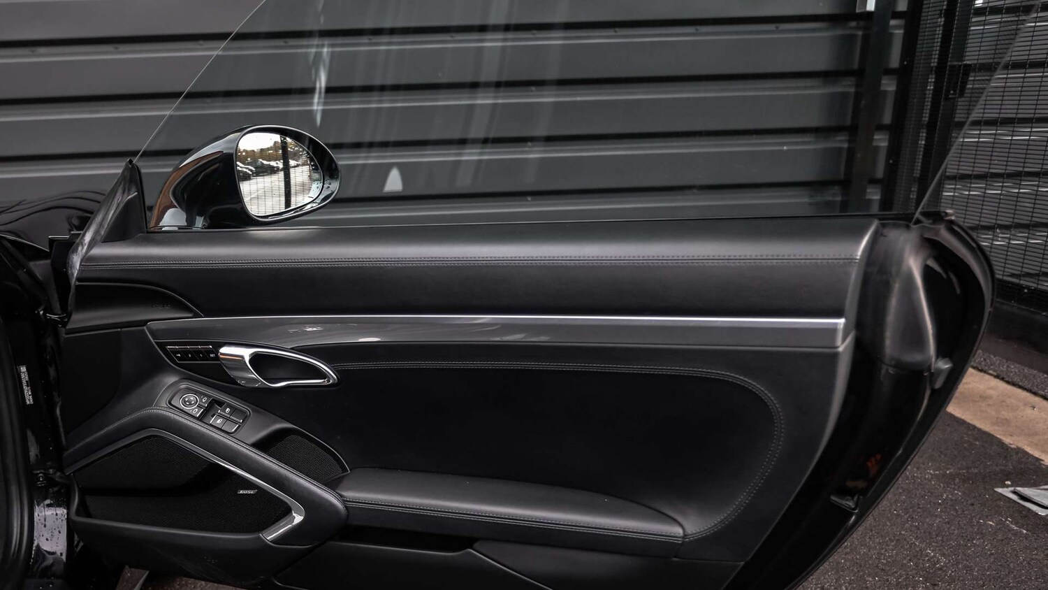 Used Porsche 911 2015 for sale - 76515649: Photo 26