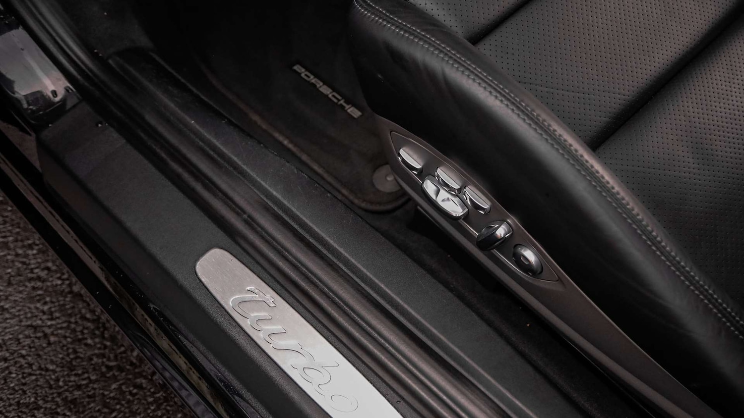 Used Porsche 911 2015 for sale - 76515649: Photo 27