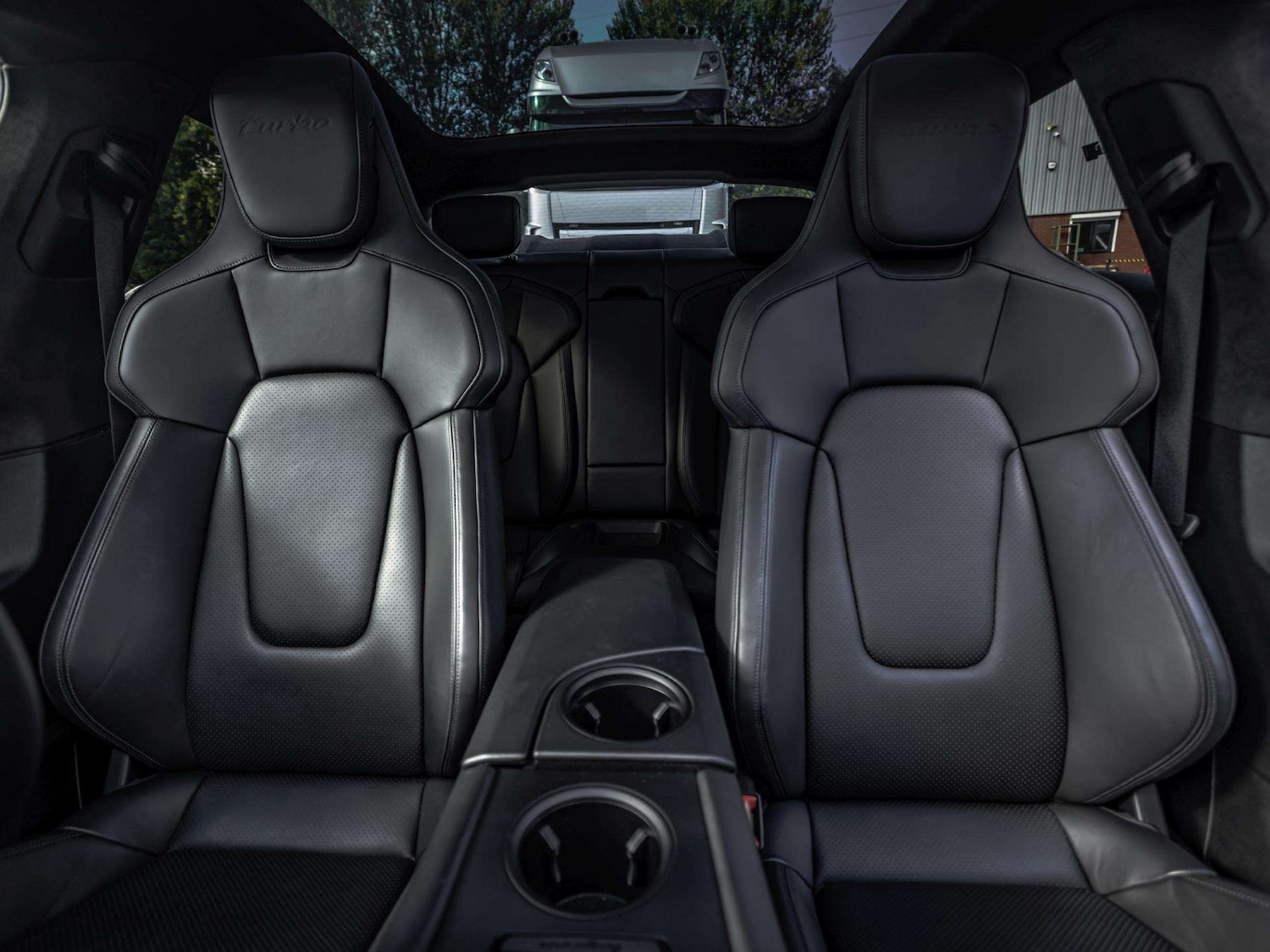 Used Porsche Taycan 2022 for sale - 76141494: Photo 30