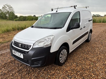 Used Peugeot Partner 2017 for sale - 78878938: Photo