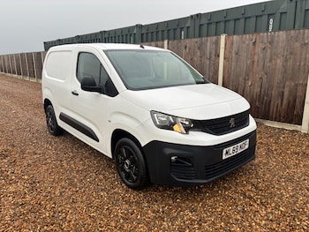 Used Peugeot Partner 2019 for sale - 76701715: Photo