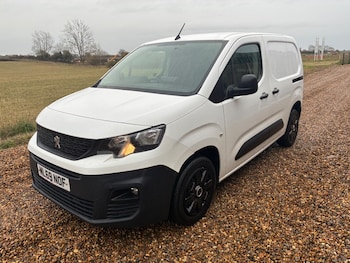 Used Peugeot Partner 2019 for sale - 76701715: Photo
