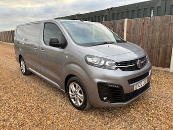 Vauxhall - Vivaro